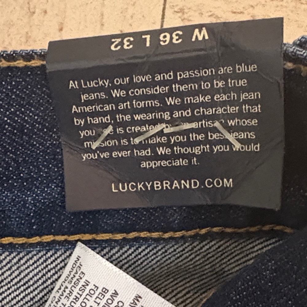 Lucky Brand Men's Blue Jeans Size 36 Vintage Straight - Picture 11 of 16